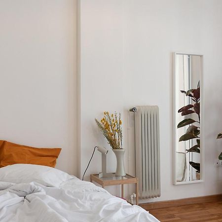 Studio With Sunny Balcony In Exarcheia Αθήνα Εξωτερικό φωτογραφία
